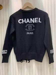 Chanel Women's Sweater 182